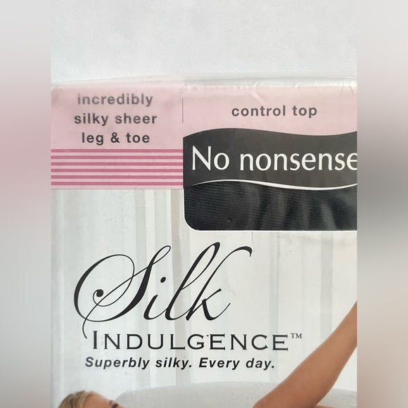 NEW Silk Indulgence Slimming Control Top Panty Hose Plus / Tall Black Sheer - Picture 3 of 5